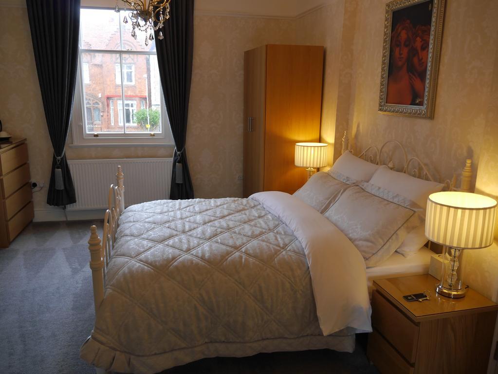 Haversham House - Adults Only Llandudno Phòng bức ảnh